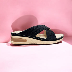 Criss-Cross Dr. Shoe
