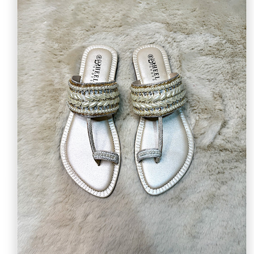 Embellished Toe-Ring Ethnic Flats