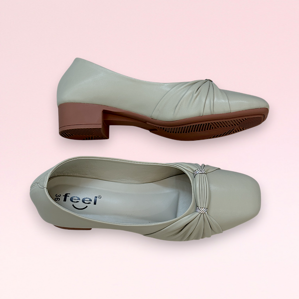 WOMEN HEEL PUMPY