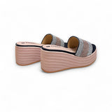 Stone-Work Balance Heel