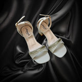 Box Heel With Belt