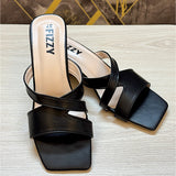 WOMEN BOX-HEEL