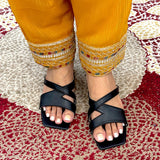 WOMEN BOX-HEEL