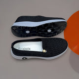 Women’s Casual Mesh Slip-On Loafer / Comfort Sneaker-900