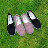 Women’s Casual Mesh Slip-On Loafer / Comfort Sneaker-901
